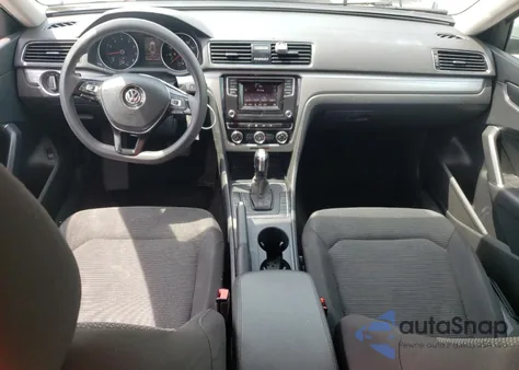 2018 Volkswagen Passat S из США, поврежденный, VIN 1VWAA7A38JC031853